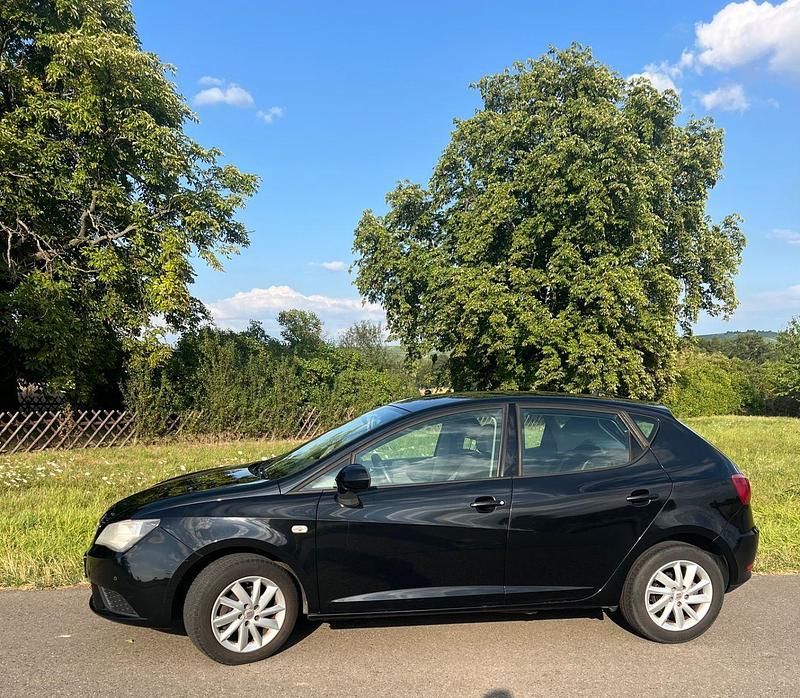 Schwarz Gebraucht 2013 Seat Ibiza Style Kleinwagen | 3.800 € (Superpreis) - Bild 1/4