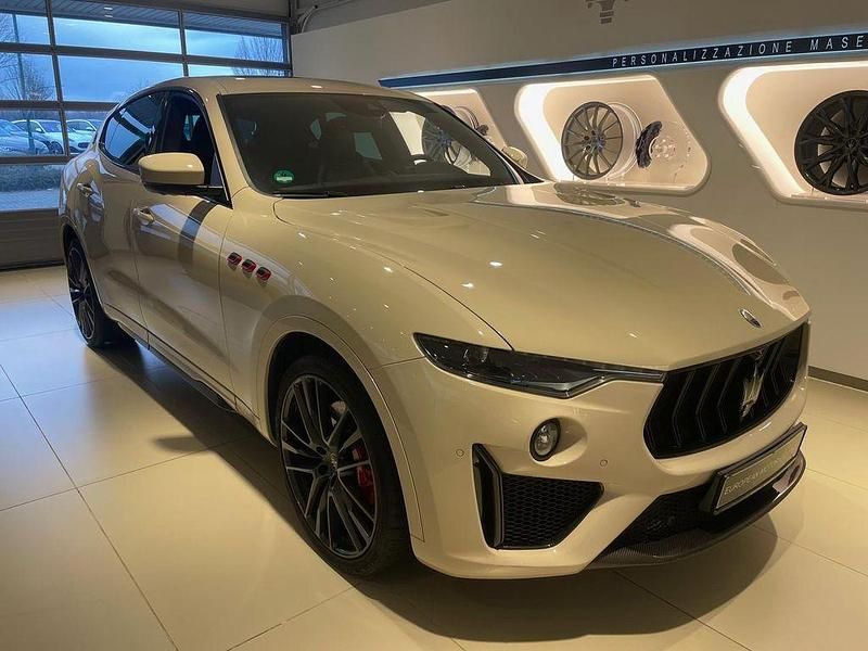 Gebraucht Maserati Levante 581 PS (427 kW) 2022 Weiß SUV