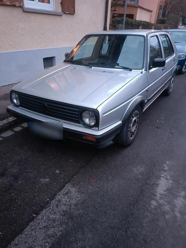 Gebraucht VW Golf II 70 PS (51 kW) 1987 Silber Kleinwagen