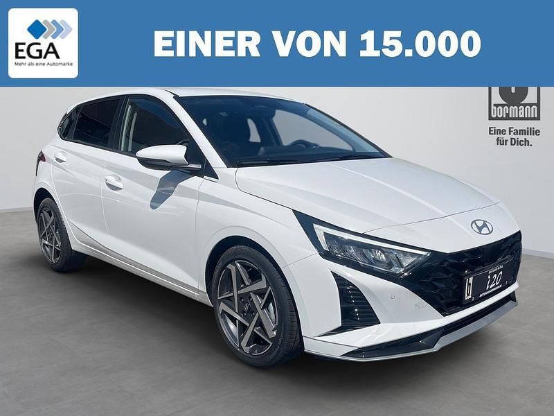 Weiß metallic Neu 2025 Hyundai i20 Prime Limousine | 25.690 € (Etwas zu teuer) - Bild 1/4