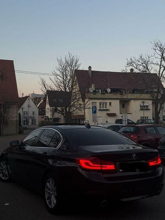 Gebraucht BMW 530 265 PS (194 kW) 2018 Schwarz Limousine