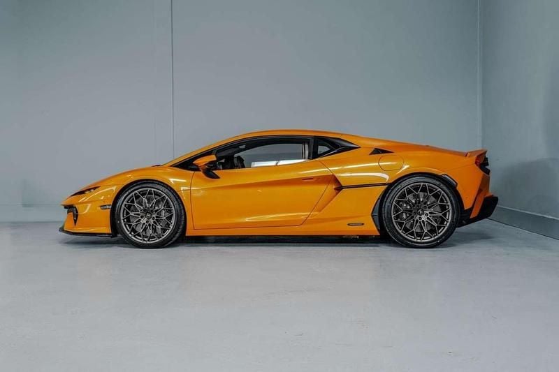 Neu Lamborghini Temerario 920 PS (676 kW) 2026 Orange Coupé