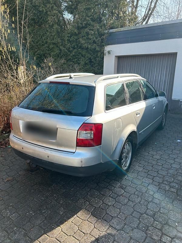 Gebraucht Audi A4 S-Line 131 PS (96 kW) 2004 Silber Kombi