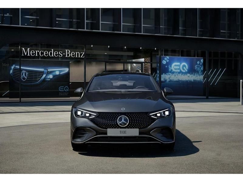 Gebraucht Mercedes EQE350 AMG 214 kW (292 PS) 2024 Grau graphitgrau metallic Limousine