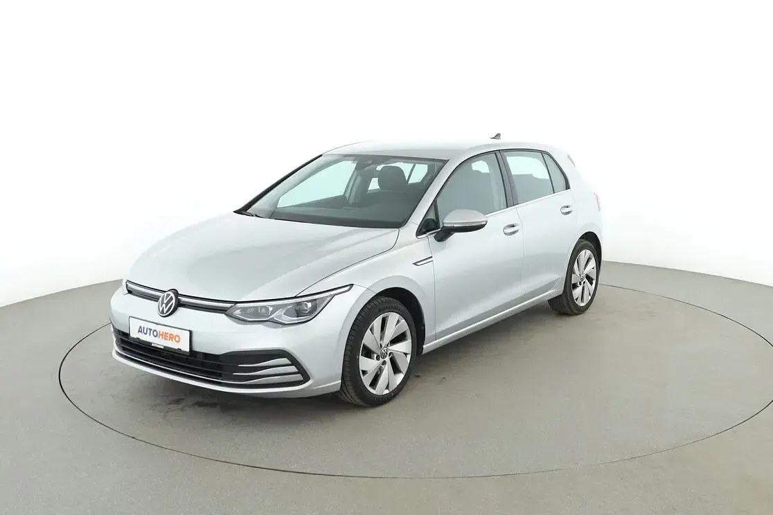 Gebraucht VW Golf VIII Style 131 PS (96 kW) 2022 Limousine