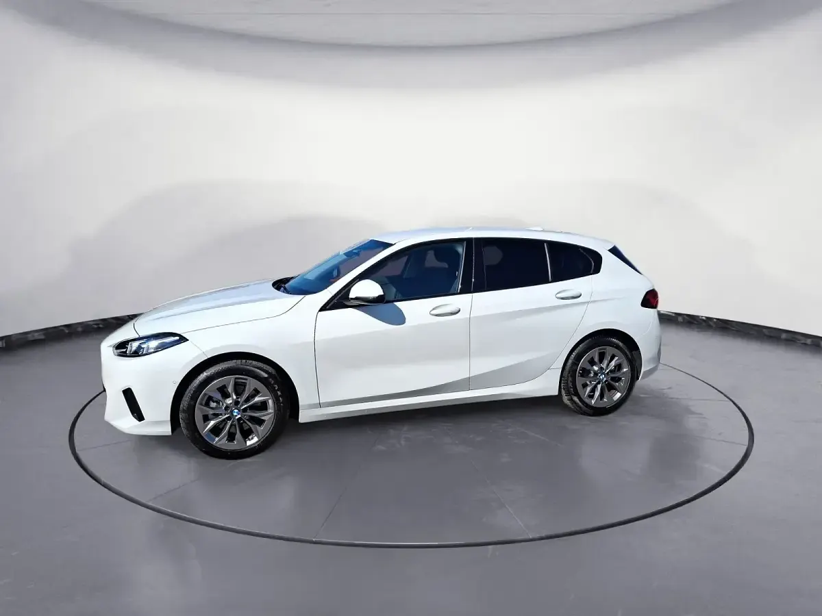Gebraucht BMW 120 170 PS (125 kW) 2025 Weiß Kleinwagen