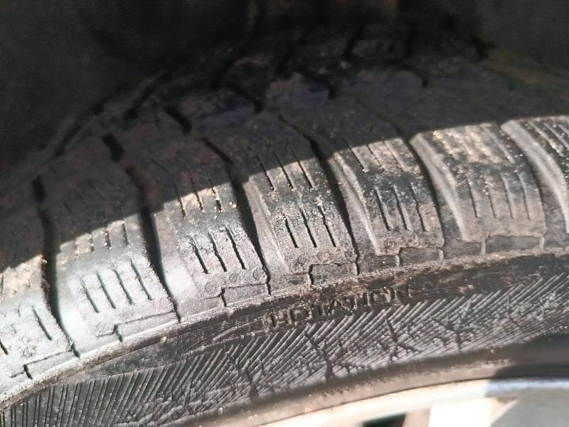 Gebraucht Renault Clio II 75 PS (55 kW) 2011 Silber Kleinwagen