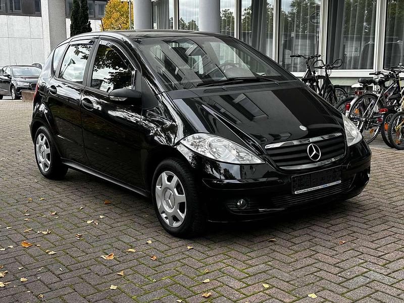 Kosmosschwarz Gebraucht 2006 Mercedes A200 Kleinwagen | 6.500 € (Fairer Preis) - Bild 1/4