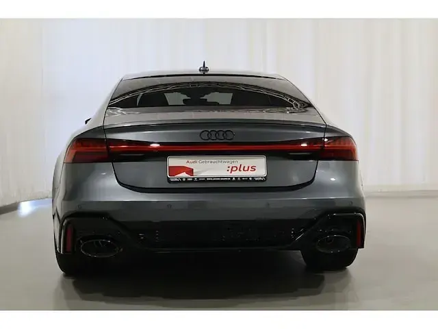 Gebraucht Audi RS7 Sportback Ambiente 600 PS (441 kW) 2022 Daytonagrau perleffekt Kleinwagen