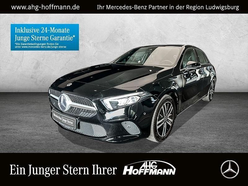 Gebraucht Mercedes A250 Style 218 PS (160 kW) 2022 Schwarz Limousine