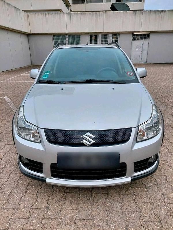 Gebraucht Suzuki SX4 120 PS (88 kW) 2009 Silber SUV