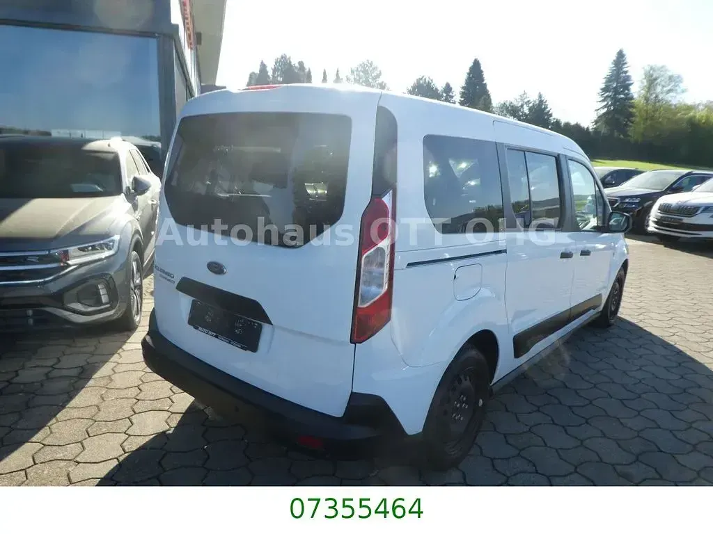 Gebraucht Ford Tourneo Trend 120 PS (88 kW) 2022 Weiß Van / Kleinbus