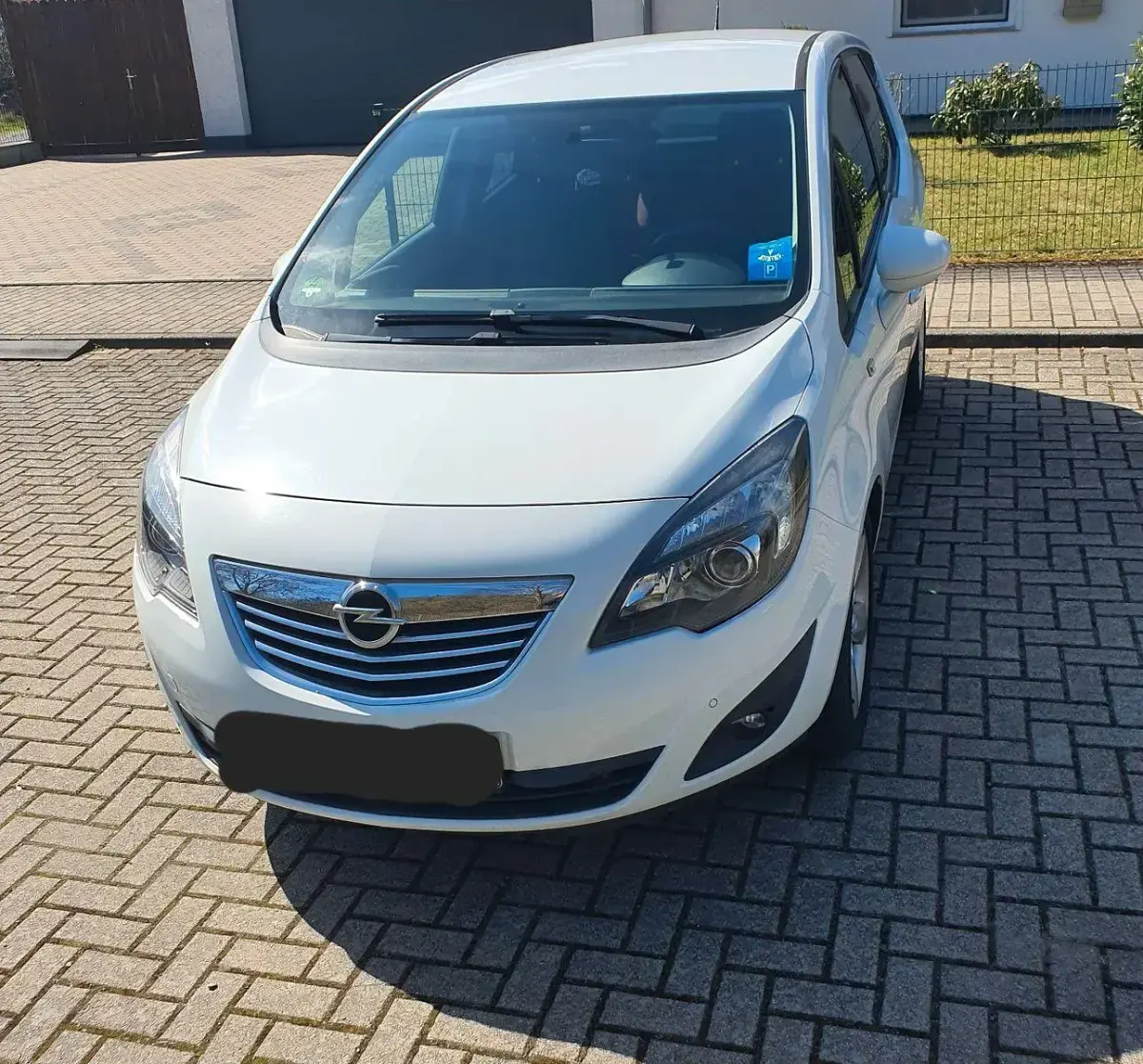 Gebraucht Opel Meriva Edition 140 PS (102 kW) 2011 Weiß Van / Kleinbus