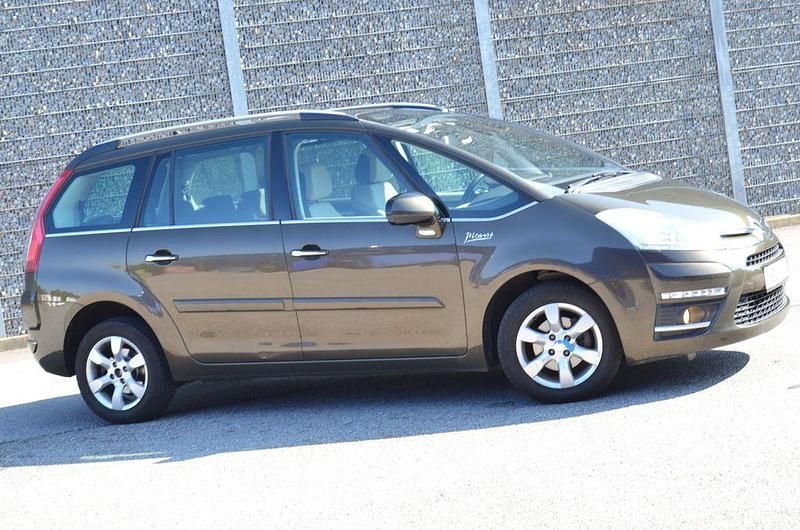 Gebraucht Citroën Grand C4 Picasso SELECTION 111 PS (81 kW) 2013 Braun Van / Kleinbus