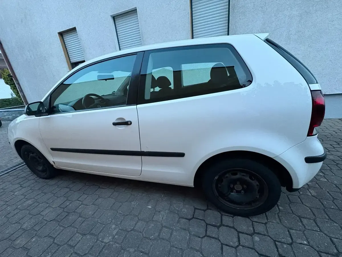 Usata VW Polo 60 CV (44 kW) 2009 Bianco Utilitaria