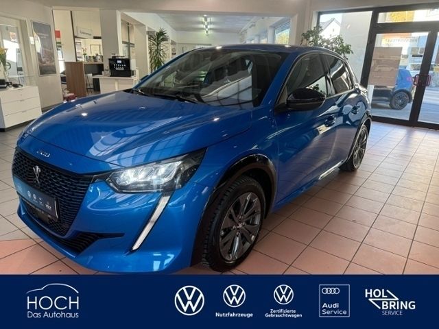 Gebraucht Peugeot e-208 Allure 100 kW (136 PS) 2023 Blau Kleinwagen