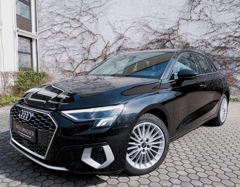 Gebraucht Audi A3 Sport 150 PS (110 kW) 2020 Schwarz Limousine