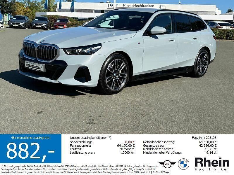 Grau Gebraucht 2024 BMW 540 M Sport Kombi | 57.615 € (Superpreis) - Bild 1/4