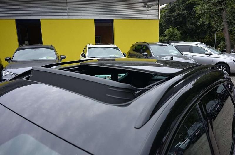 Neu Cupra Formentor VZ3 333 PS (244 kW) 2025 Schwarz SUV