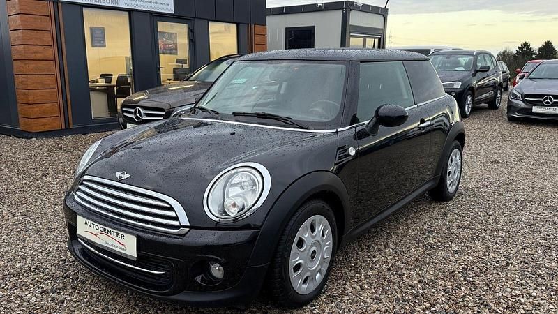 Schwarz Gebraucht 2012 Mini Cooper Coupé Coupé | 7.490 € - Bild 1/4
