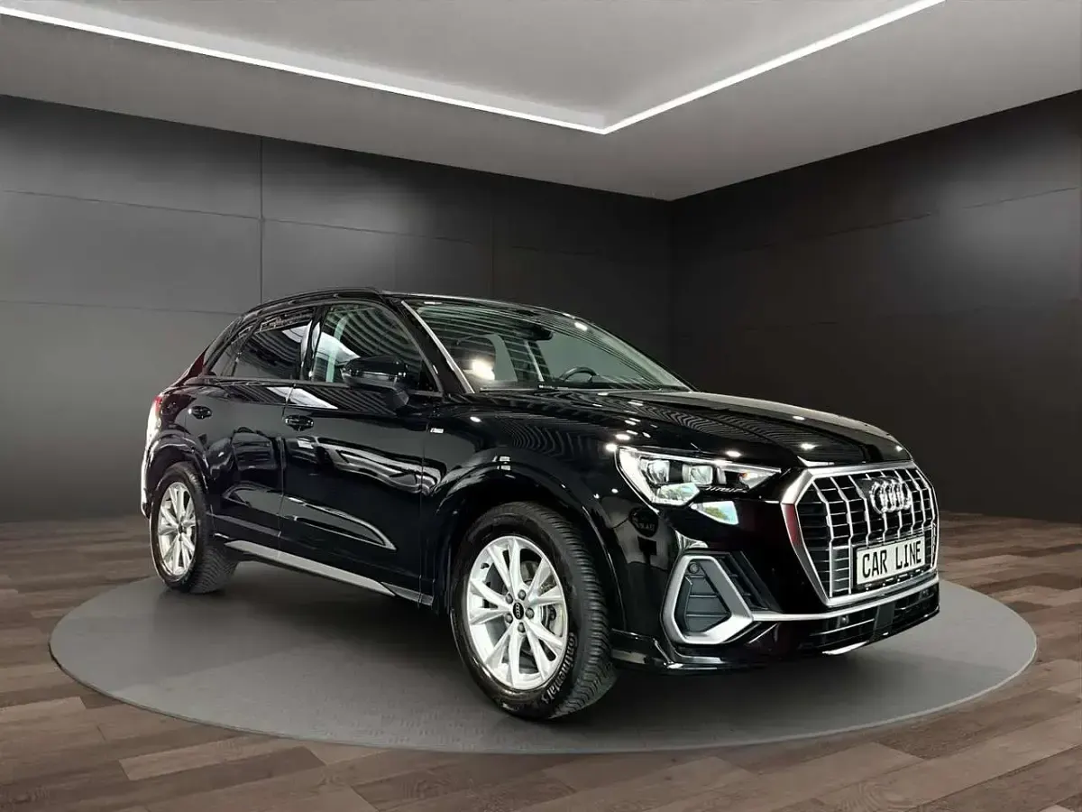 Gebraucht Audi Q3 S-Line 150 PS (110 kW) 2025 Schwarz SUV