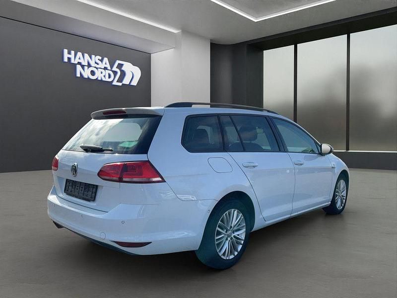 Gebraucht VW Golf VII 150 PS (110 kW) 2015 Weiss / pure white Kombi