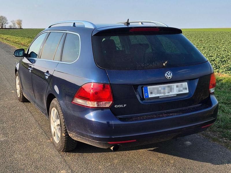 Gebraucht VW Golf VI Style 105 PS (77 kW) 2011 Blau Kleinwagen