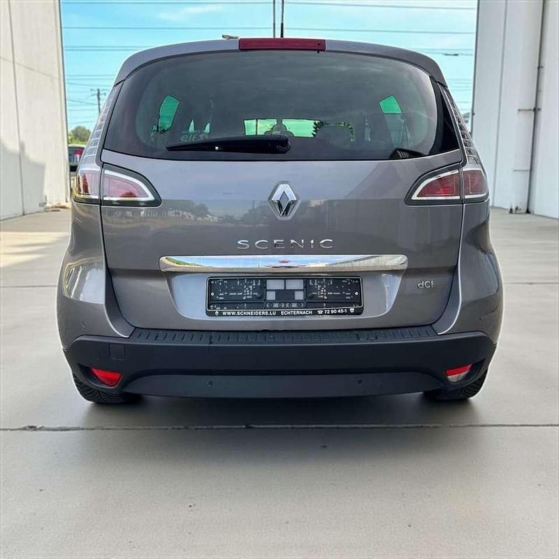 Gebraucht Renault Scénic III Bose Edition 110 PS (80 kW) 2014 Grau Van / Kleinbus