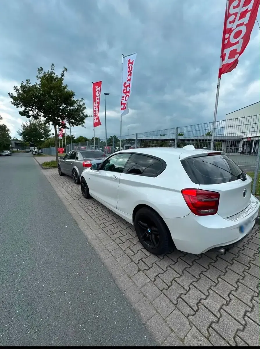 Gebraucht BMW 118 170 PS (125 kW) 2013 Weiß Kleinwagen