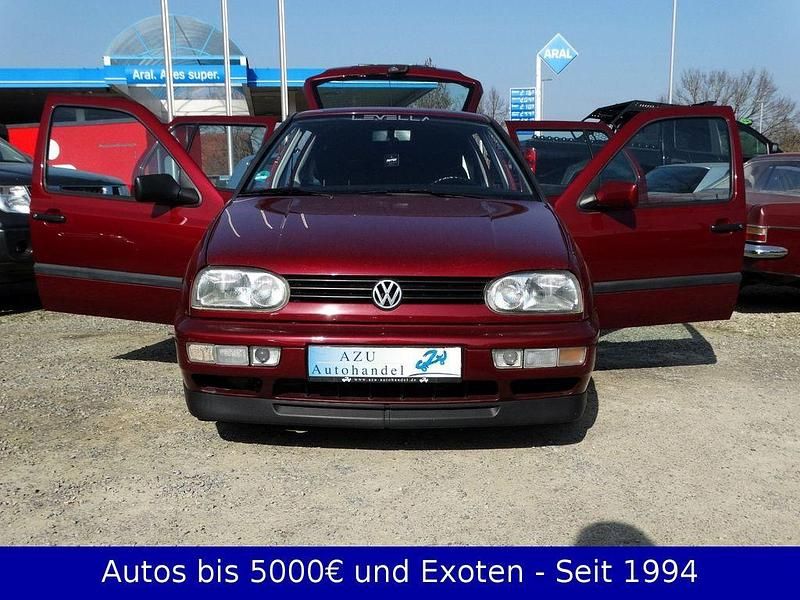 Gebraucht VW Golf III 75 PS (55 kW) 1996 Rot Limousine