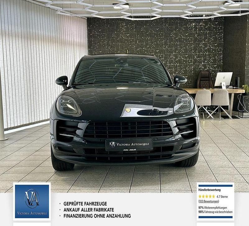 Gebraucht Porsche Macan Basis 245 PS (180 kW) 2020 Tiefschwarz SUV