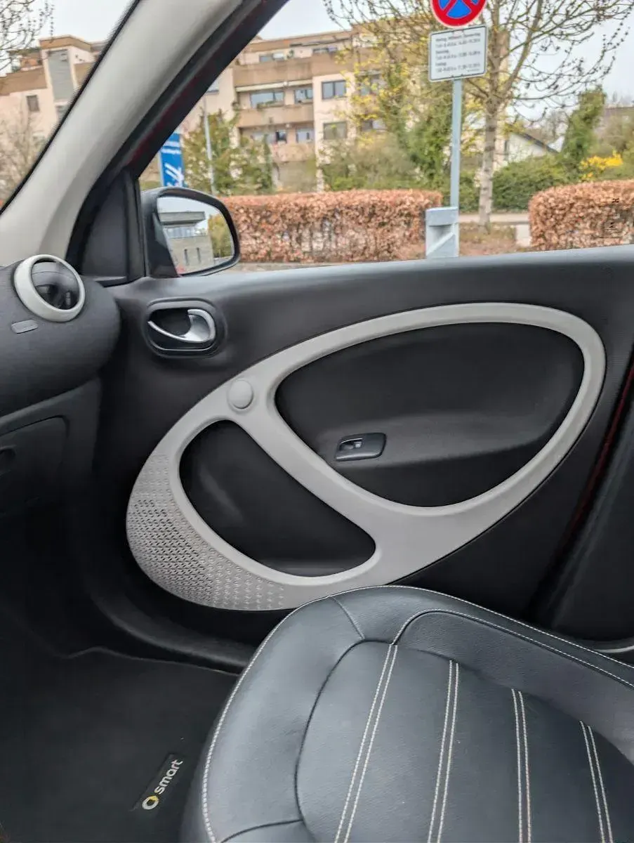 Gebraucht Smart ForFour Prime 71 PS (52 kW) 2015 Rot Kleinwagen