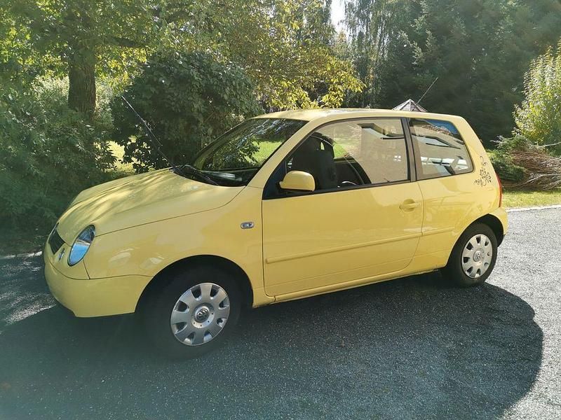 Gelb Gebraucht 2004 VW Lupo Kleinwagen | 800 € (Superpreis) - Bild 1/4