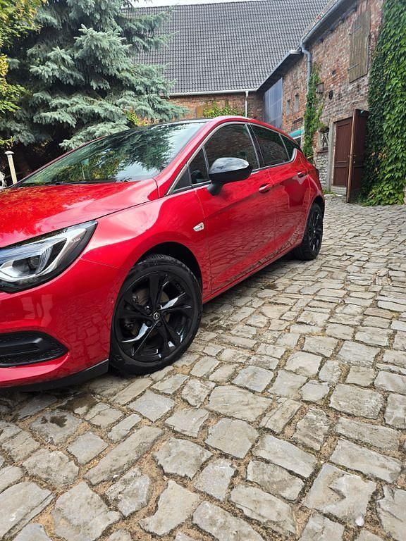 Rot Gebraucht 2020 Opel Astra Elegance Limousine | 12.000 € (Guter Preis) - Bild 1/4