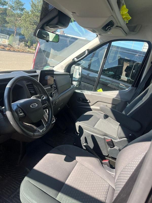 Gebraucht Ford Transit 170 PS (125 kW) 2021 Schwarz Van / Kleinbus