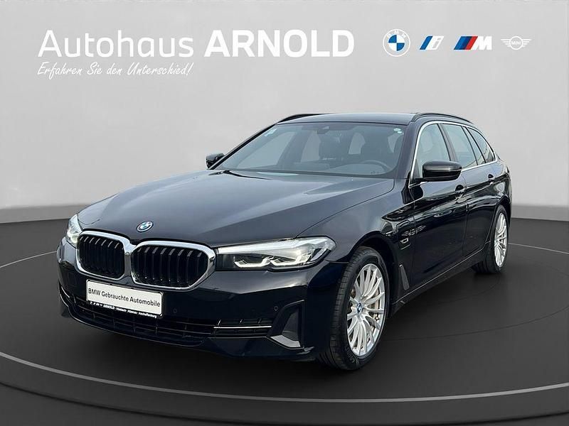 Schwarz Gebraucht 2022 BMW 530e Kombi | 32.710 € (Guter Preis) - Bild 1/4