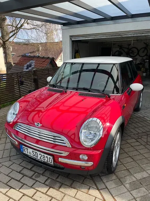 Usata Mini Cooper 116 CV (85 kW) 2001 Rosso Utilitaria