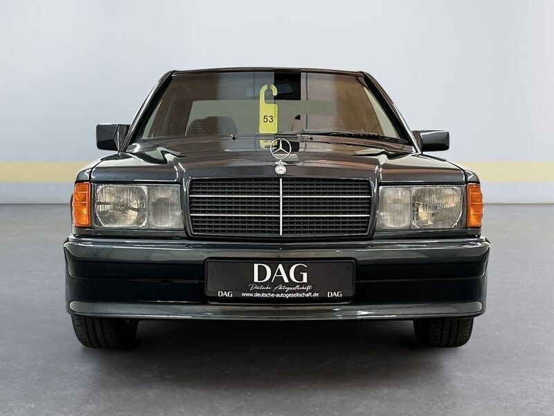 Gebraucht Mercedes 190 204 PS (150 kW) 1989 Schwarz Limousine