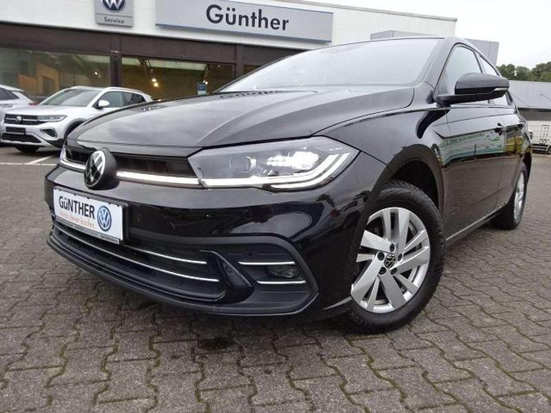 Gebraucht VW Polo Style 95 PS (69 kW) 2022 Deep black Kleinwagen