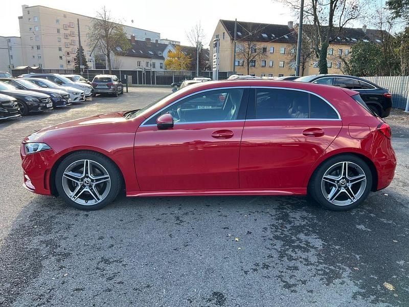 Gebraucht Mercedes A180 AMG line 136 PS (100 kW) 2019 Rot Limousine