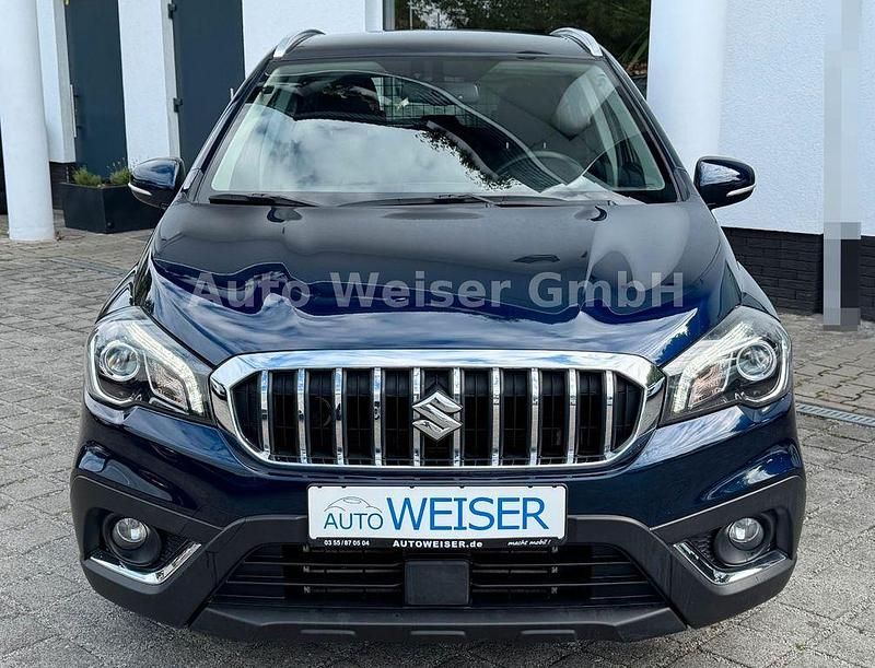 Blau Gebraucht 2019 Suzuki SX4 S-Cross Comfort SUV | 13.500 € - Bild 1/4