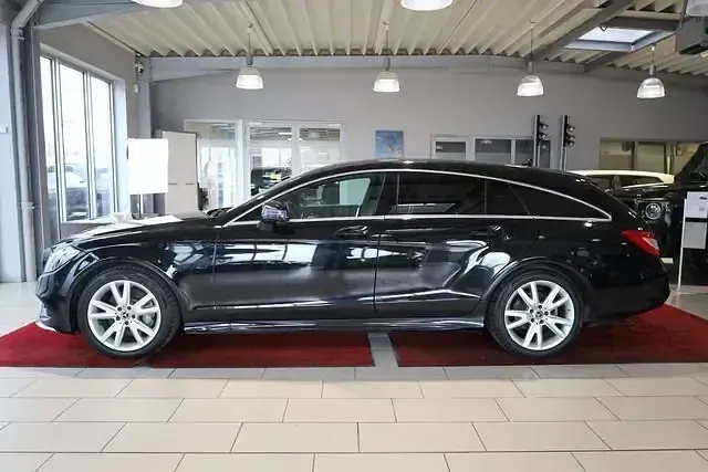 Gebraucht Mercedes CLS350 Sport 258 PS (189 kW) 2017 Obsidianschwarz  lack Kombi