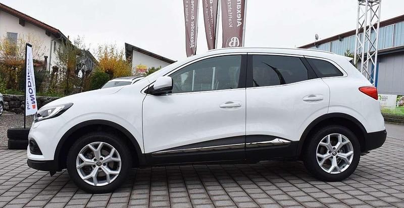 Weiß Gebraucht 2019 Renault Kadjar LIMITED SUV | 15.490 € (Guter Preis) - Bild 1/4