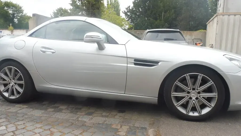 Gebraucht Mercedes SLK250 204 PS (150 kW) 2011 Silber Cabrio