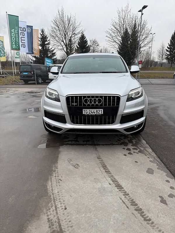 Silber Gebraucht 2010 Audi Q7 S-line plus SUV | 7.500 € (Superpreis) - Bild 1/4