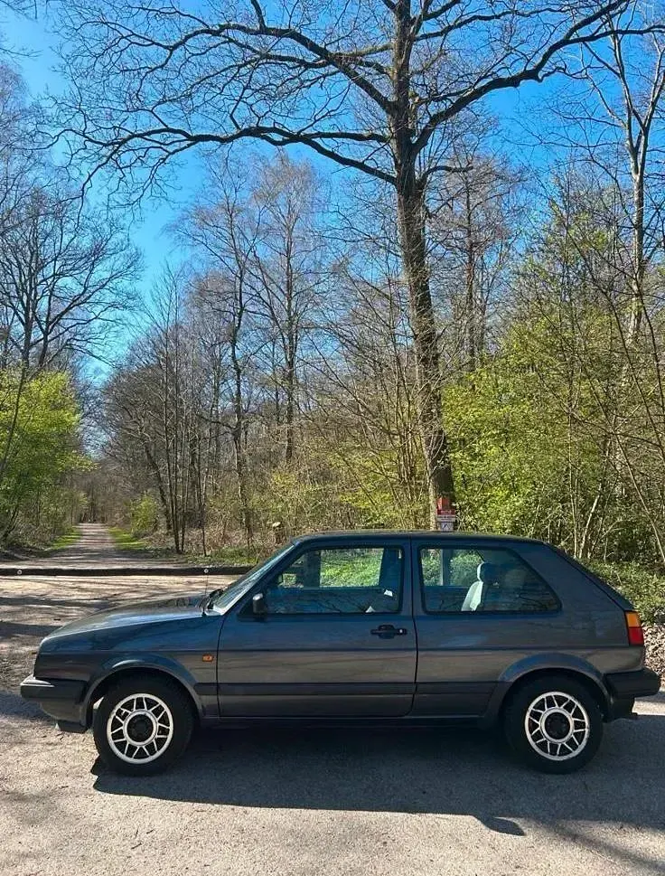 Gebraucht VW Golf III 54 PS (39 kW) 1991 Grau Kleinwagen