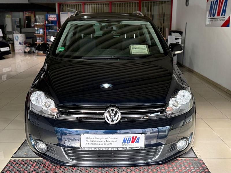 Blau Gebraucht 2011 VW Golf Plus Style Van / Kleinbus | 8.490 € (Fairer Preis) - Bild 1/4