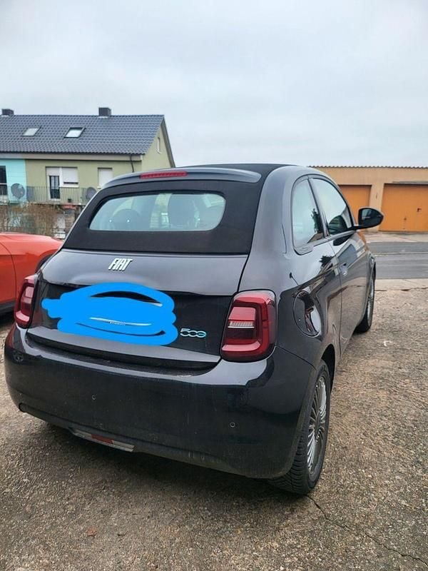 Gebraucht Fiat 500e 86 kW (118 PS) 2022 Schwarz Cabrio