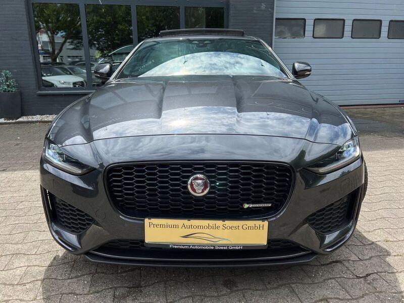 Gebraucht Jaguar XE R-Dynamic 250 PS (183 kW) 2020 Grau Limousine