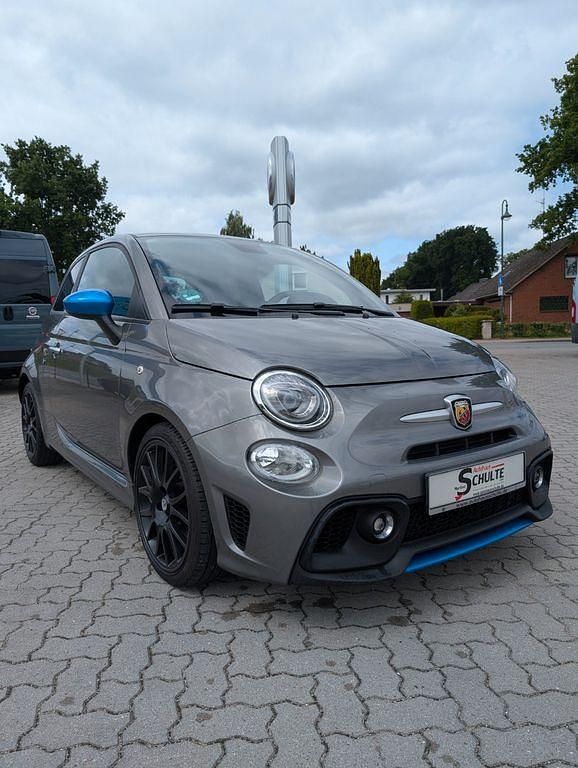 Gebraucht Abarth 595 165 PS (121 kW) 2021 Colore esterno (record grau) Kleinwagen